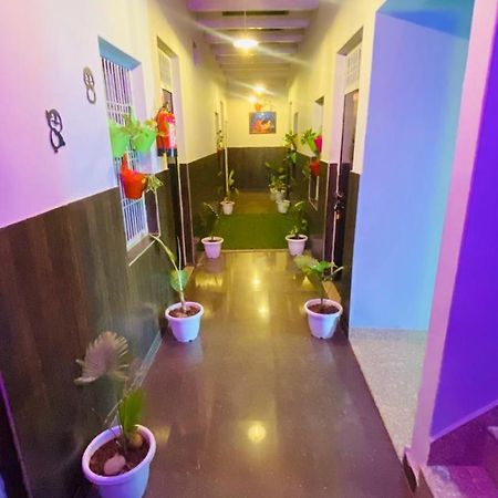 Ram Paying Guest House & Hostel Near By Krishna Janmabhoomi Mathura Exteriör bild